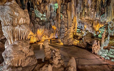 SECRETOS SUBTERRÁNEOS: DESCUBRE LAS 5 CUEVAS DE BIZKAIA